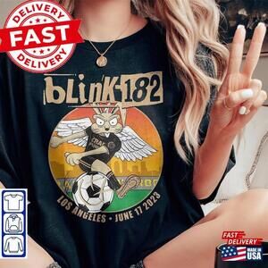 Design Blink 182 June 17 Tour Los Angeles Shirt Unisex Tee Classic